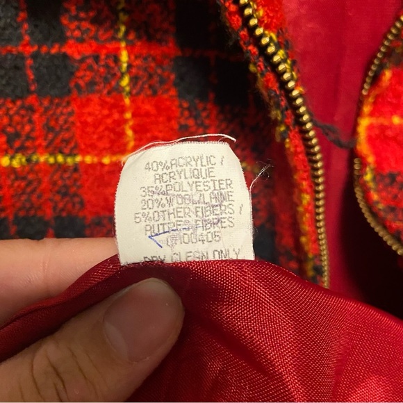 VTG CANADA MADE PLAID BLAZER SKIRT SET - Picture 8 of 11